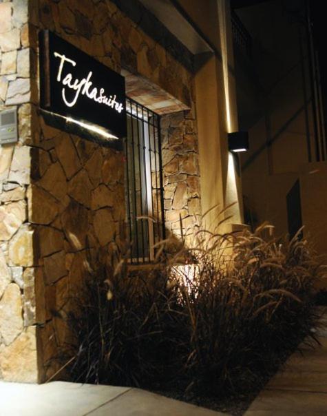 Tayka Suites Салта Екстериор снимка